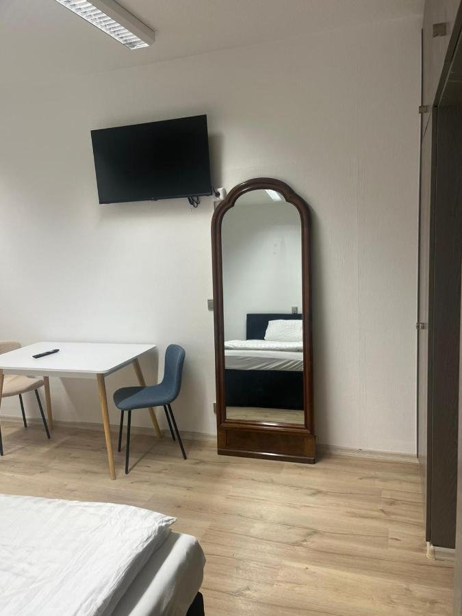 Aparthotel 24 S *